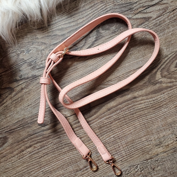 Lauren Conrad Shoulder Bag - Picture 9 of 11